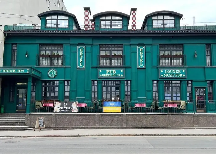 Green Duck Hotel Харків